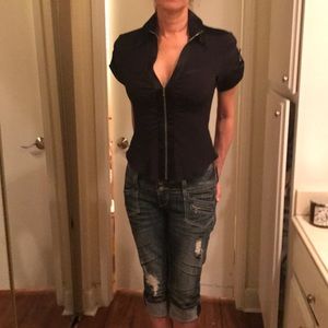 Buttons stitching cuffs